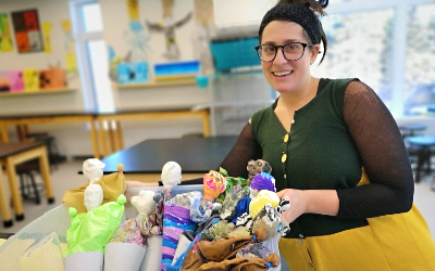 Hands-on Puppeteering at Metis Beach School